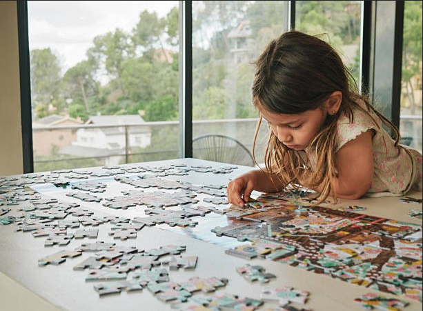 How to Solve a Panoramic Landscape Jigsaw Without Running Out of Table Space